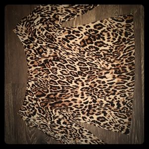 Cheetah slit sleeve long sleeve